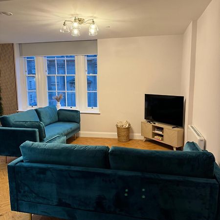 Haus Of Sulis, City Centre Apartment With Lift Access Бат Экстерьер фото
