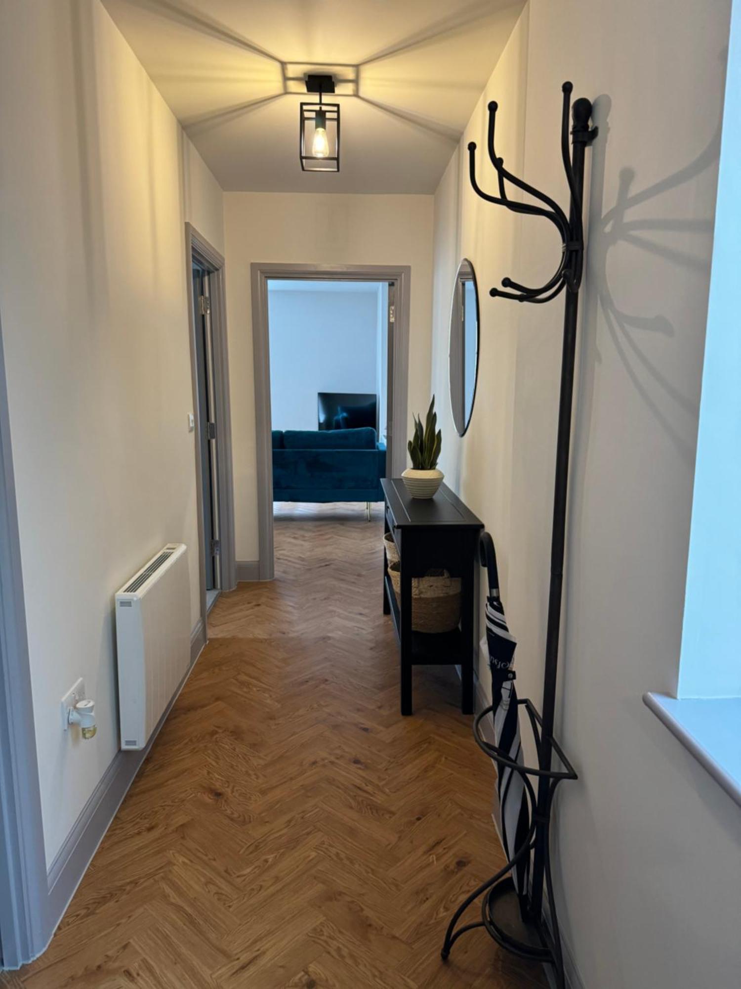 Haus Of Sulis, City Centre Apartment With Lift Access Бат Экстерьер фото
