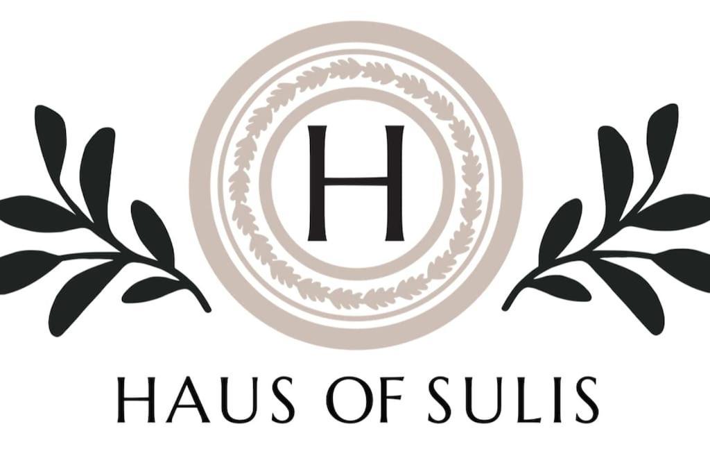 Haus Of Sulis, City Centre Apartment With Lift Access Бат Экстерьер фото